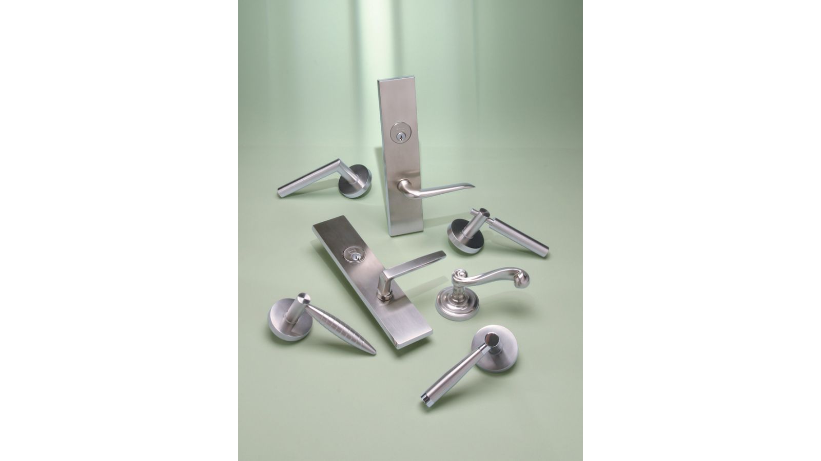 OMNIA Stainless Steel & Max•Steel door hardware